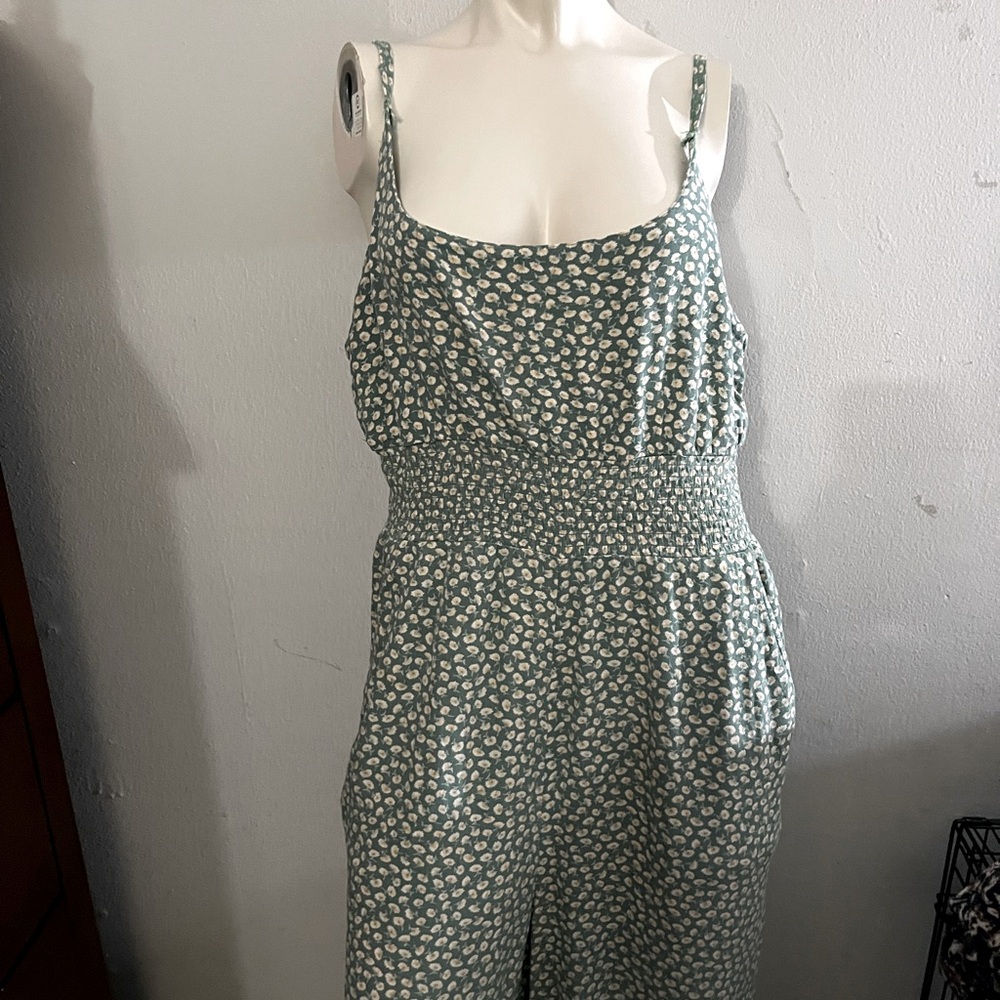 American Eagle Wide Leg Jumper